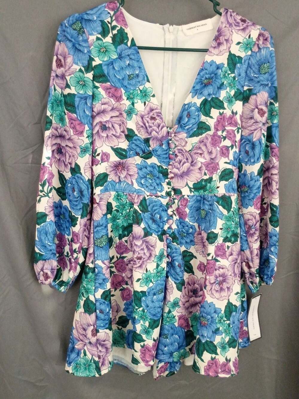 NWT Goodnight Macaroon Floral Print Long Sleeve Romper . Fairy core, Sophisticat